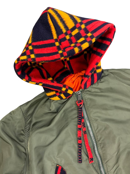 Zmodyfikowana kurtka bomber