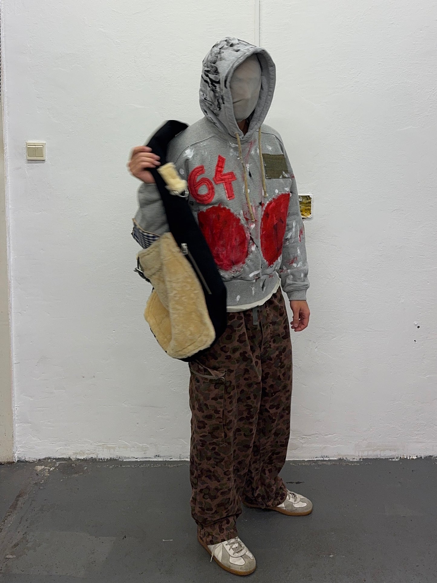 Futrzana torba pocztowa